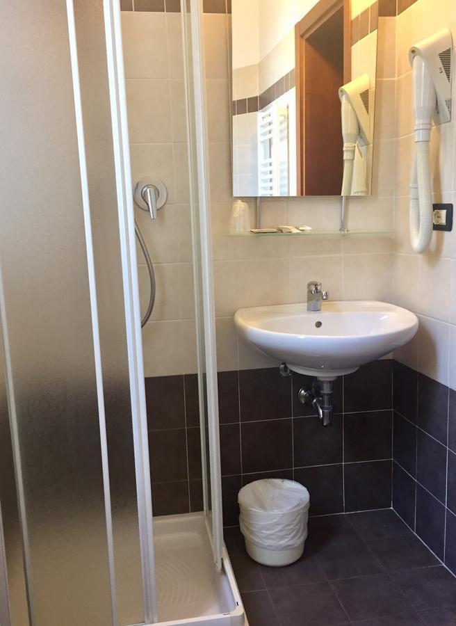 Hotel Aquila Azzurra Rimini Extérieur photo
